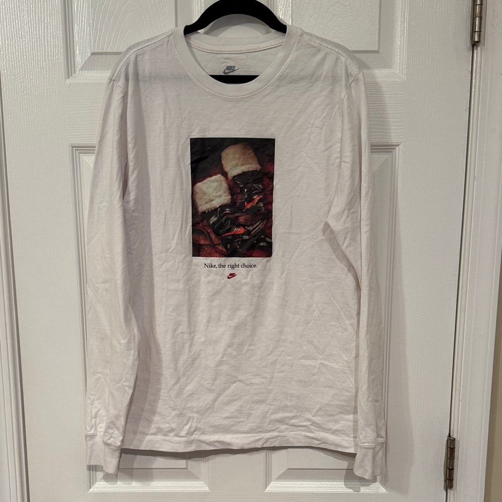 Nike “The Right Choice” Graphic White Long Sleeve Men's Tee